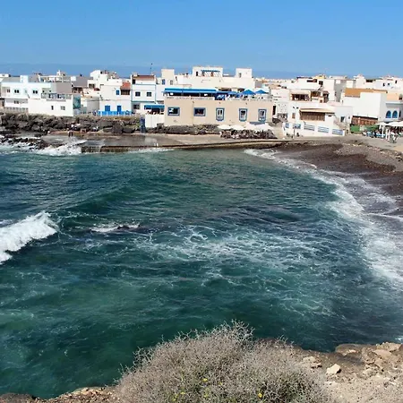 Torres Del Castillo, 208marina *