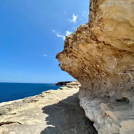 Torres Del Castillo, 208marina Apartment *